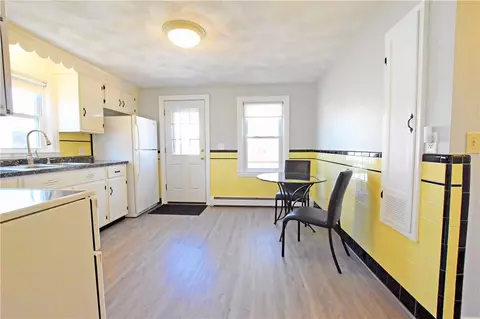14 Allen Ave, Riverside, RI 02915 photo 8