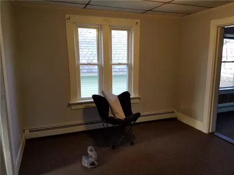 147 Division St, Woonsocket, RI 02895 photo 14