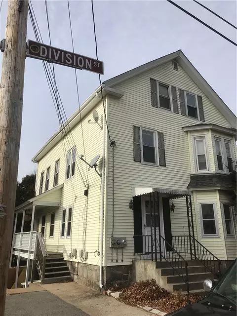 147 Division St, Woonsocket, RI 02895 photo 2