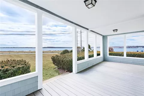 154 Hemlock Ave, Warwick, RI 02886 photo 4