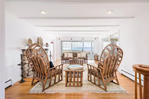 154 Hemlock Ave, Warwick, RI 02886 photo 8