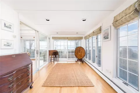 154 Hemlock Ave, Warwick, RI 02886 photo 9