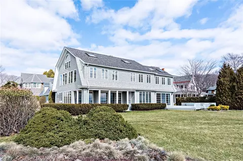 154 Hemlock Ave, Warwick, RI 02886 photo 5