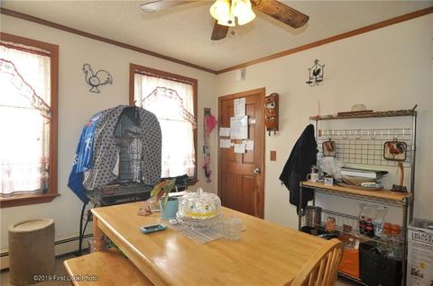 74 Farm St, Woonsocket, RI 02895 photo 4
