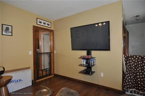 74 Farm St, Woonsocket, RI 02895 photo 19