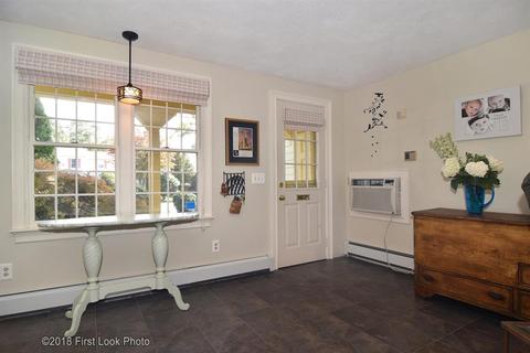 604 Algonquin Dr, Warwick, RI 02888 photo 6