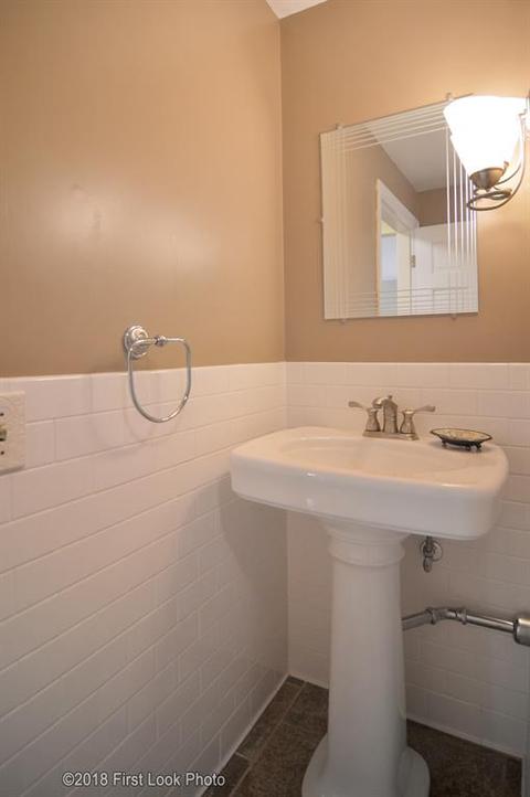 604 Algonquin Dr, Warwick, RI 02888 photo 20