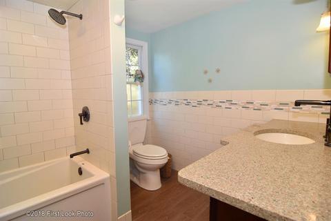604 Algonquin Dr, Warwick, RI 02888 photo 31