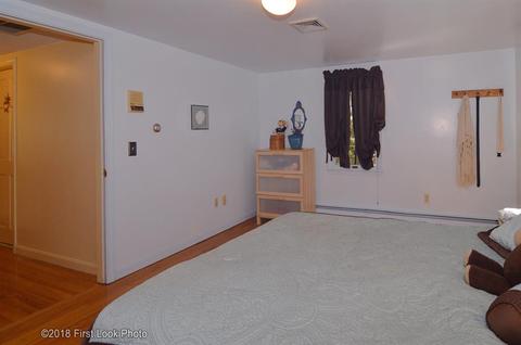 604 Algonquin Dr, Warwick, RI 02888 photo 29