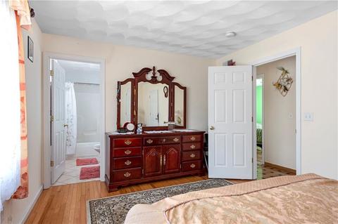 284 8th Ave, Woonsocket, RI 02895 photo 15