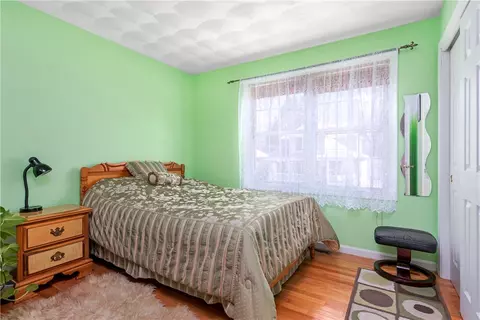 284 8th Ave, Woonsocket, RI 02895 photo 11