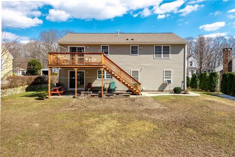 284 8th Ave, Woonsocket, RI 02895 photo 23