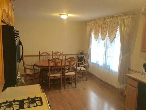 198 Macarthur Rd, Woonsocket, RI 02895 photo 11