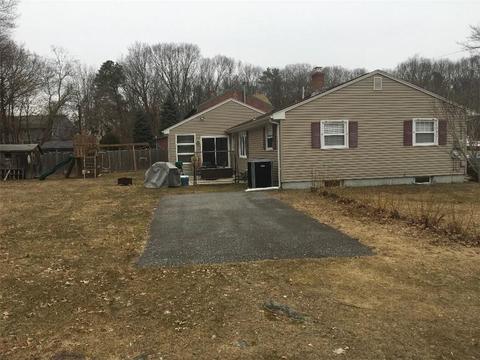 198 Macarthur Rd, Woonsocket, RI 02895 photo 8