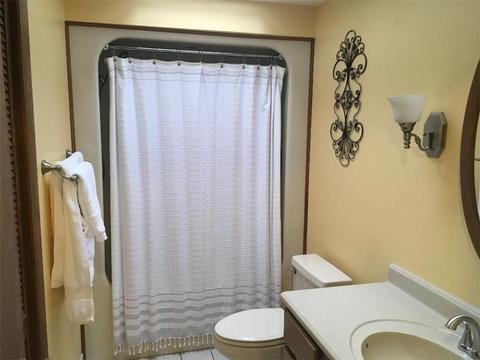 198 Macarthur Rd, Woonsocket, RI 02895 photo 20