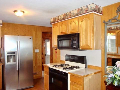 198 Macarthur Rd, Woonsocket, RI 02895 photo 12