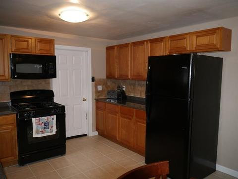 828 Sandy Ln, Warwick, RI 02889 photo 10