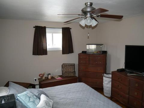 828 Sandy Ln, Warwick, RI 02889 photo 22