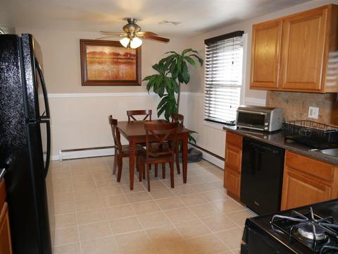 828 Sandy Ln, Warwick, RI 02889 photo 12