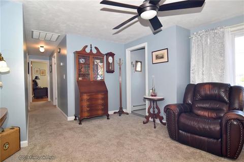 500 Buttonwoods Ave, Warwick, RI 02886 photo 16