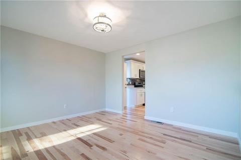 10 Wicks Ct, Warwick, RI 02886 photo 17