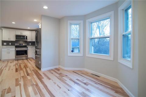 10 Wicks Ct, Warwick, RI 02886 photo 7