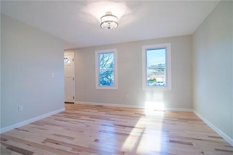 10 Wicks Ct, Warwick, RI 02886 photo 16