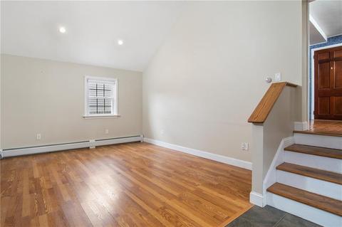 263 Parkside Dr, Warwick, RI 02888 photo 3