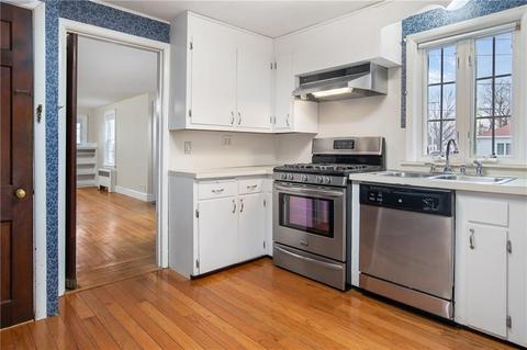 263 Parkside Dr, Warwick, RI 02888 photo 6