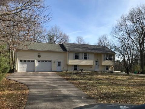 74 Doe Crossing Dr, Burrillville, RI 02895 photo 1