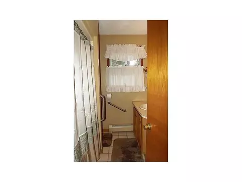120 Summit Ave, Coventry, RI 02816 photo 8