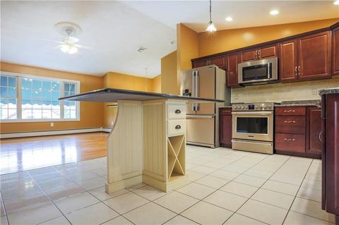 145 Fairfield Ave, Woonsocket, RI 02895 photo 9