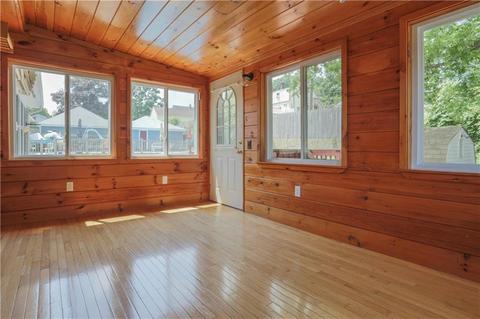 145 Fairfield Ave, Woonsocket, RI 02895 photo 7