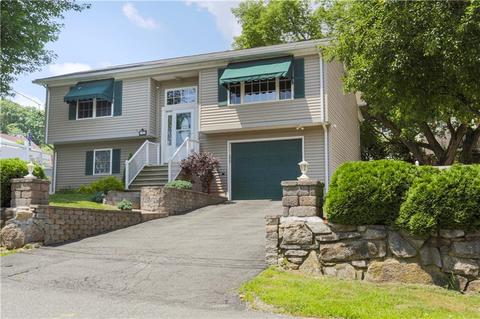 145 Fairfield Ave, Woonsocket, RI 02895 photo 1