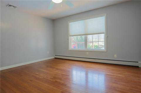 145 Fairfield Ave, Woonsocket, RI 02895 photo 12