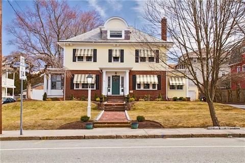 399 Harris Ave, Woonsocket, RI 02895 photo 1