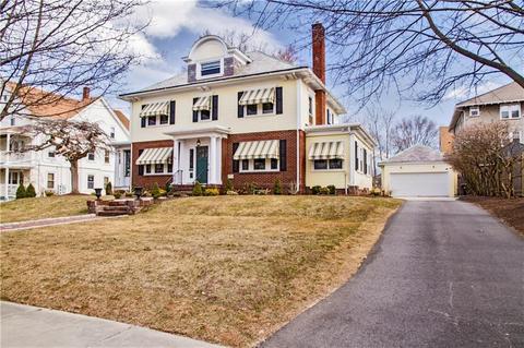 399 Harris Ave, Woonsocket, RI 02895 photo 3