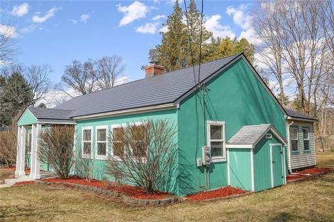 64 Maple Leaf Rd, Burrillville, RI 02826 photo 10