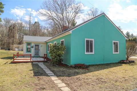 64 Maple Leaf Rd, Burrillville, RI 02826 photo 6