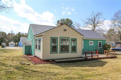 64 Maple Leaf Rd, Burrillville, RI 02826 photo 8