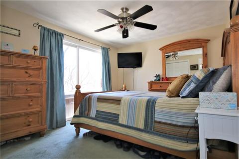 82 Irma Ave, Warwick, RI 02889 photo 7