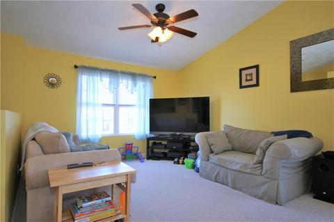 82 Irma Ave, Warwick, RI 02889 photo 5