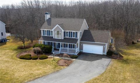 35 Silo Dr, Cranston, RI 02921 photo 1