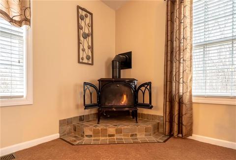 35 Silo Dr, Cranston, RI 02921 photo 12