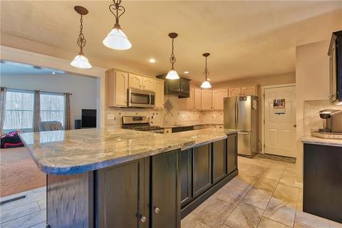 35 Silo Dr, Cranston, RI 02921 photo 7
