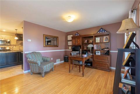 35 Silo Dr, Cranston, RI 02921 photo 13