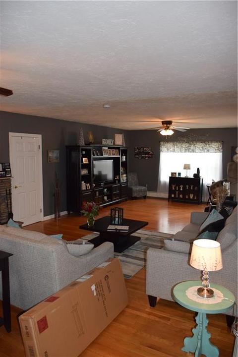 29 Country Rd, Woonsocket, RI 02895 photo 7