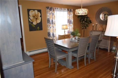 29 Country Rd, Woonsocket, RI 02895 photo 12