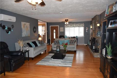 29 Country Rd, Woonsocket, RI 02895 photo 8