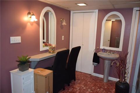 29 Country Rd, Woonsocket, RI 02895 photo 24
